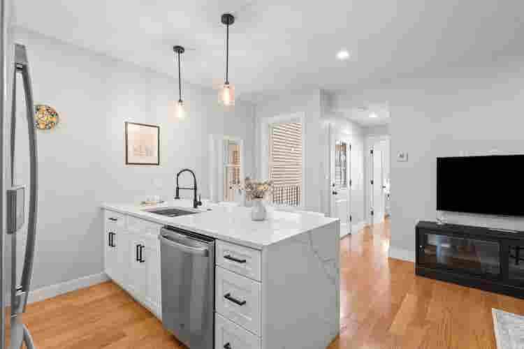 Clean, bright, cozy. ROOM A and B