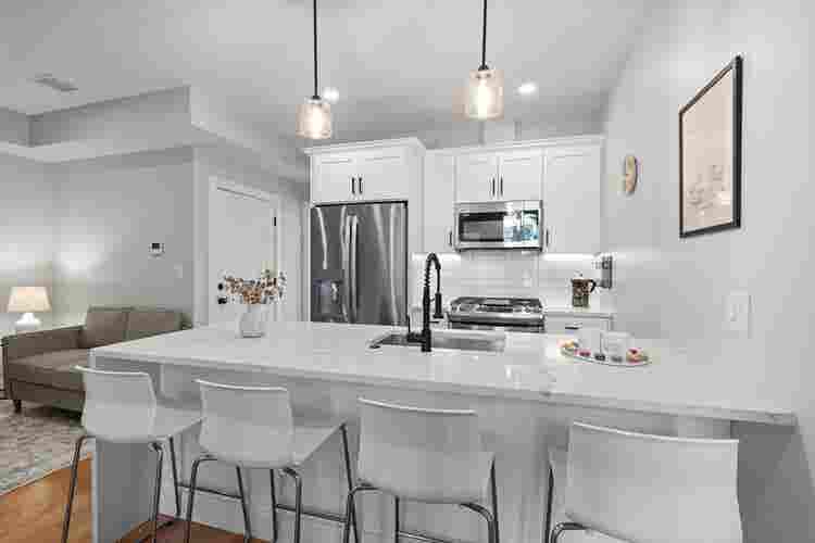 Clean, bright, cozy. ROOM A and B