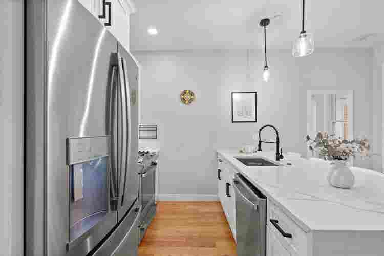 Clean, bright, cozy. ROOM A and B