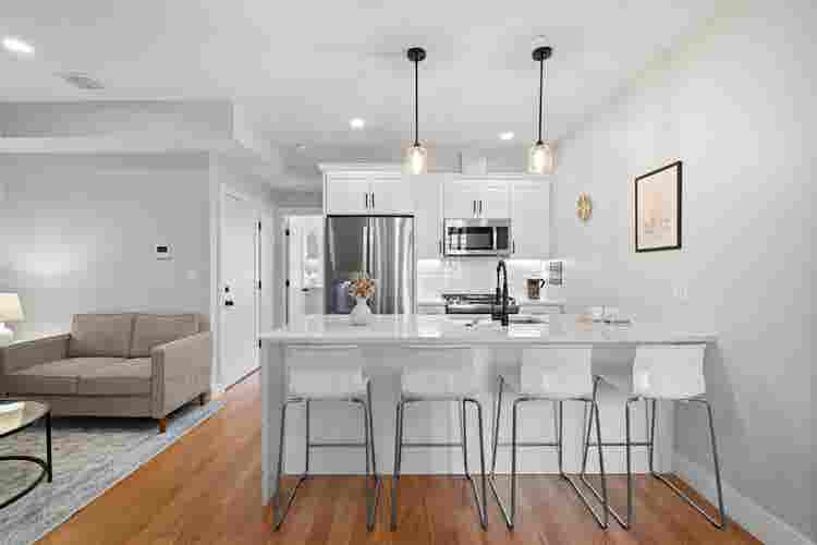 Clean, bright, cozy. ROOM A and B
