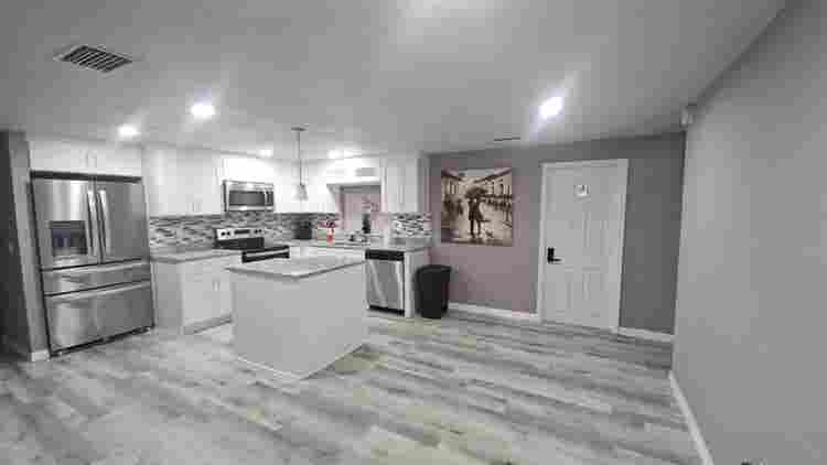 1 BR in Holiday