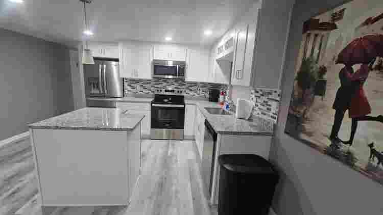 1 BR in Holiday