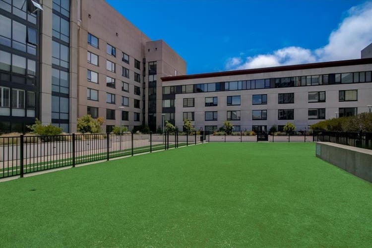 Nr SF Caltrain - Fully Furnished BR