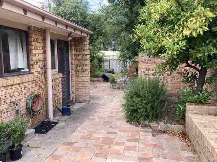 House to share with 1 other