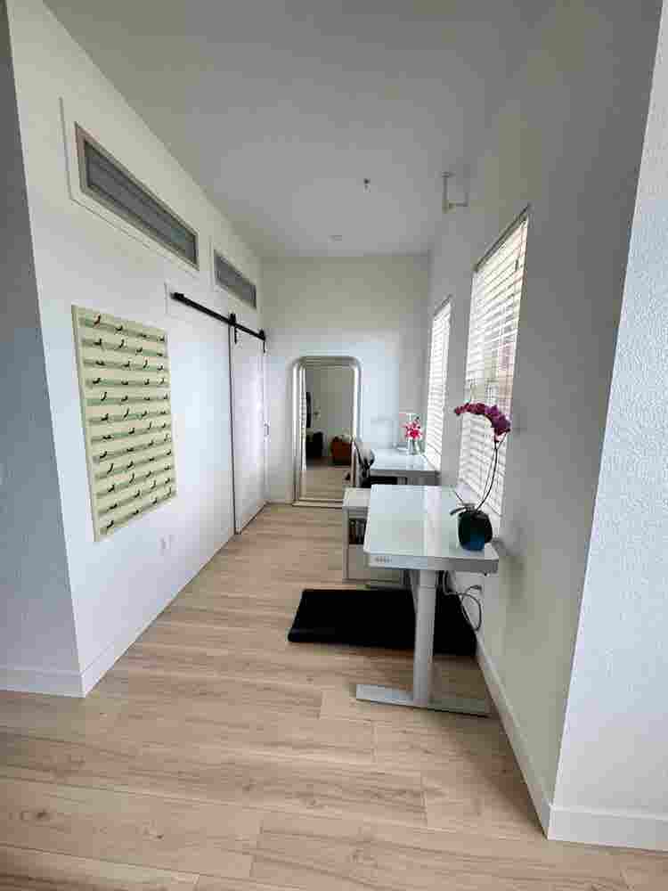 Furnished Lohi 1BR condo Oct & Nov