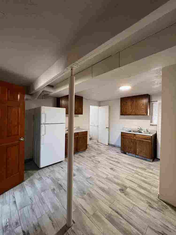 Room in a very safe home  Lakewood