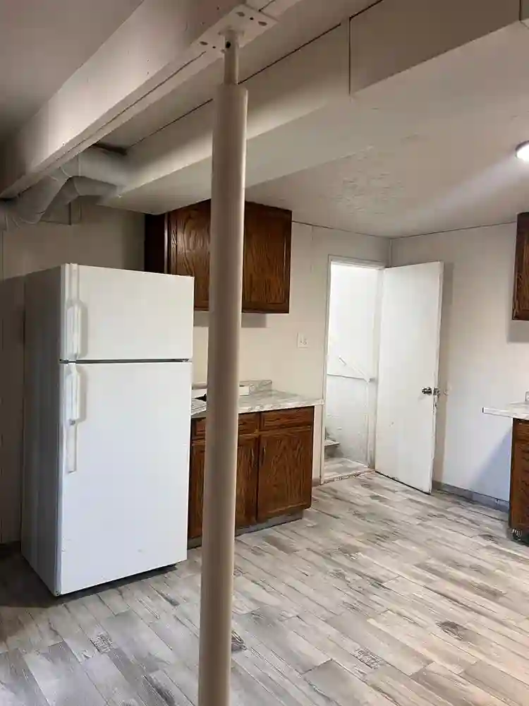 Room in a very safe home Lakewood