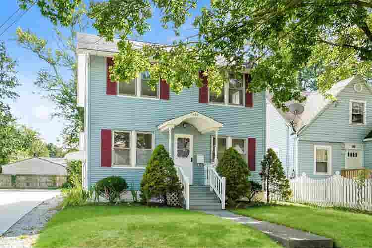 Welcome to this charming property!