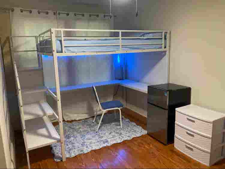 Private Furnished room