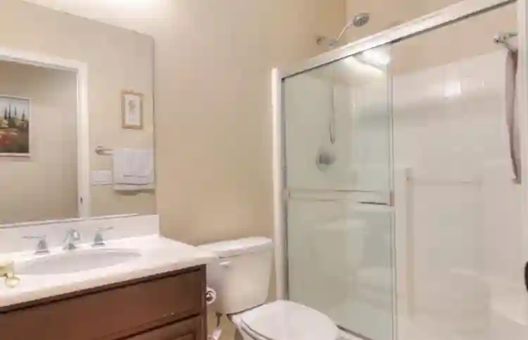 Private room for rent