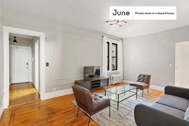 2 BR in New York City