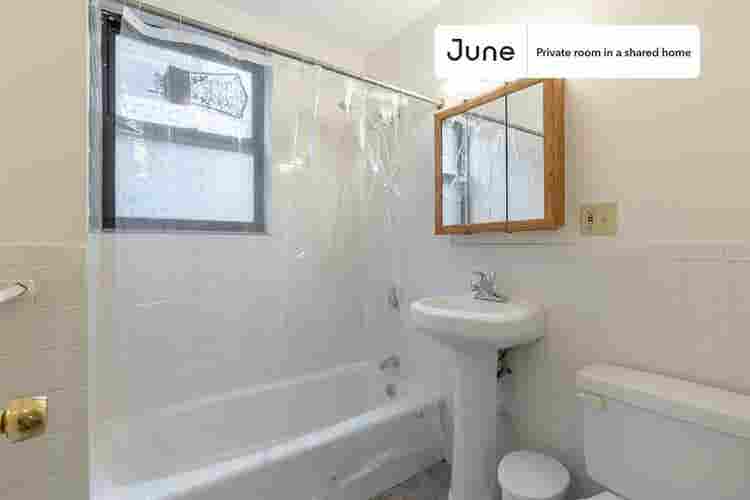 4 BR in Boston
