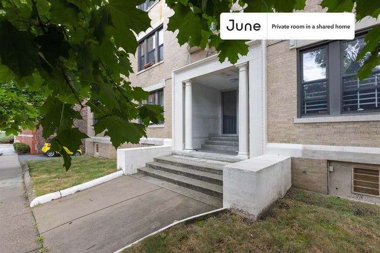 4 BR in Boston