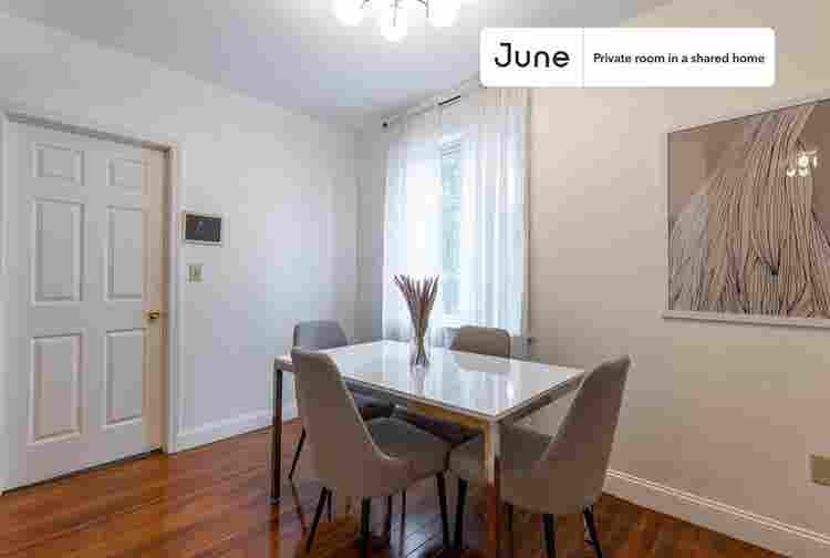 4 BR in Boston