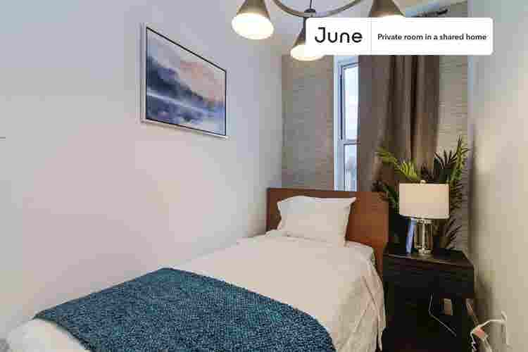 4 BR in New York City