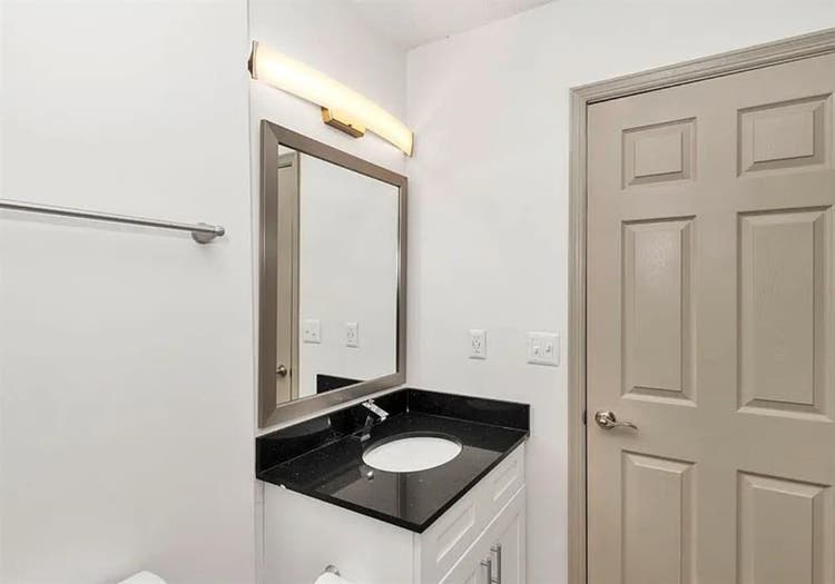 FEMALE ROOMMATE WANTED $/MONTH