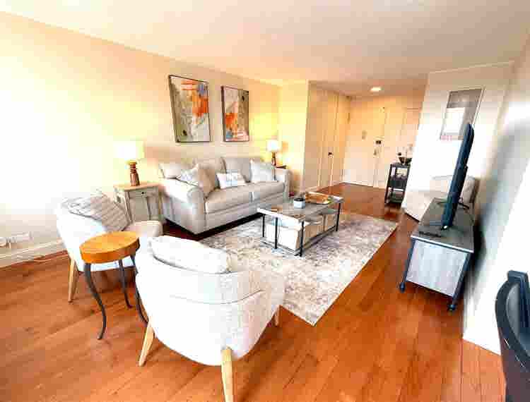 Upper West ’s- furnished room