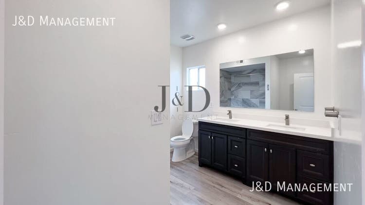 Townhome W/ Garage & Ocean Views