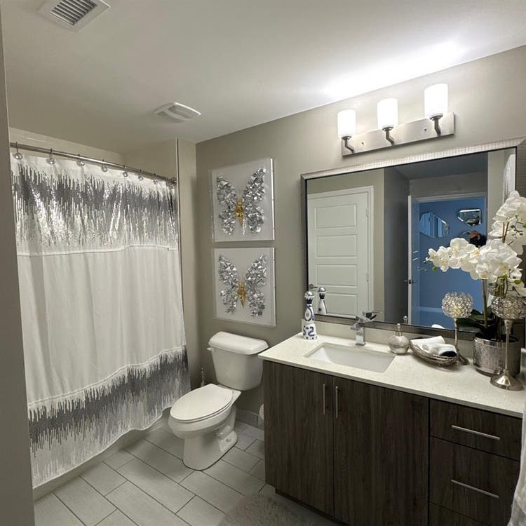 Beautiful bedroom for rent