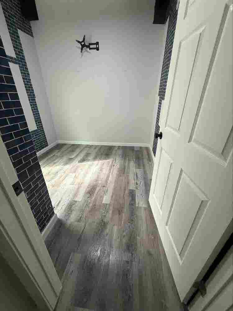 Room for rent-Private Bath