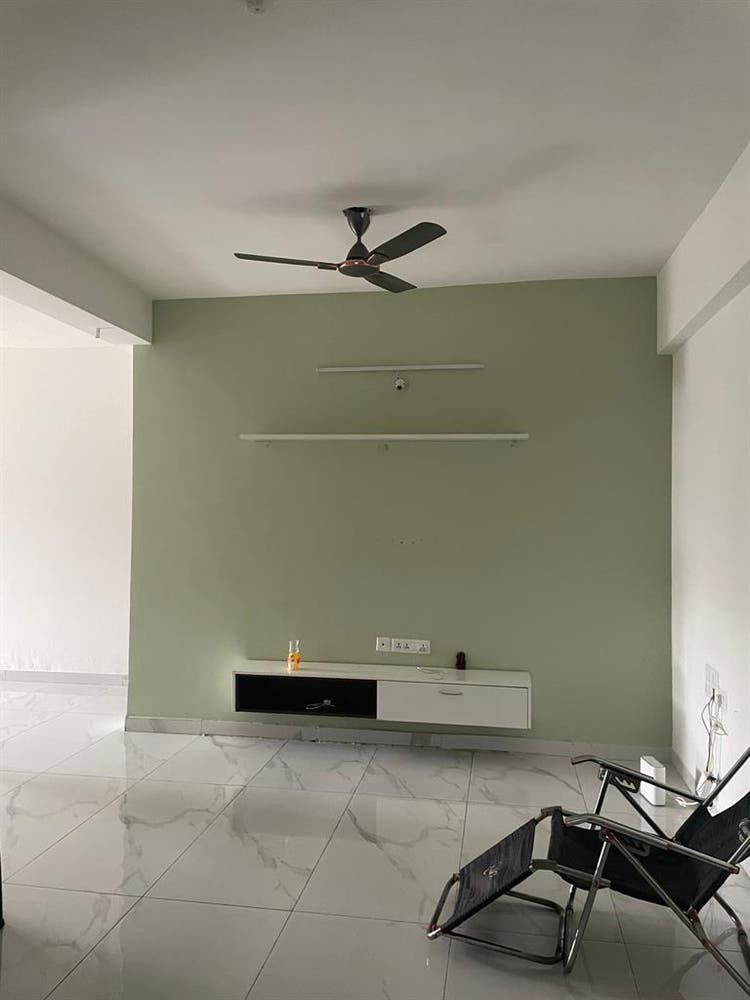 3bhk semi furnished