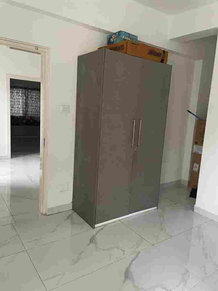 3bhk semi furnished