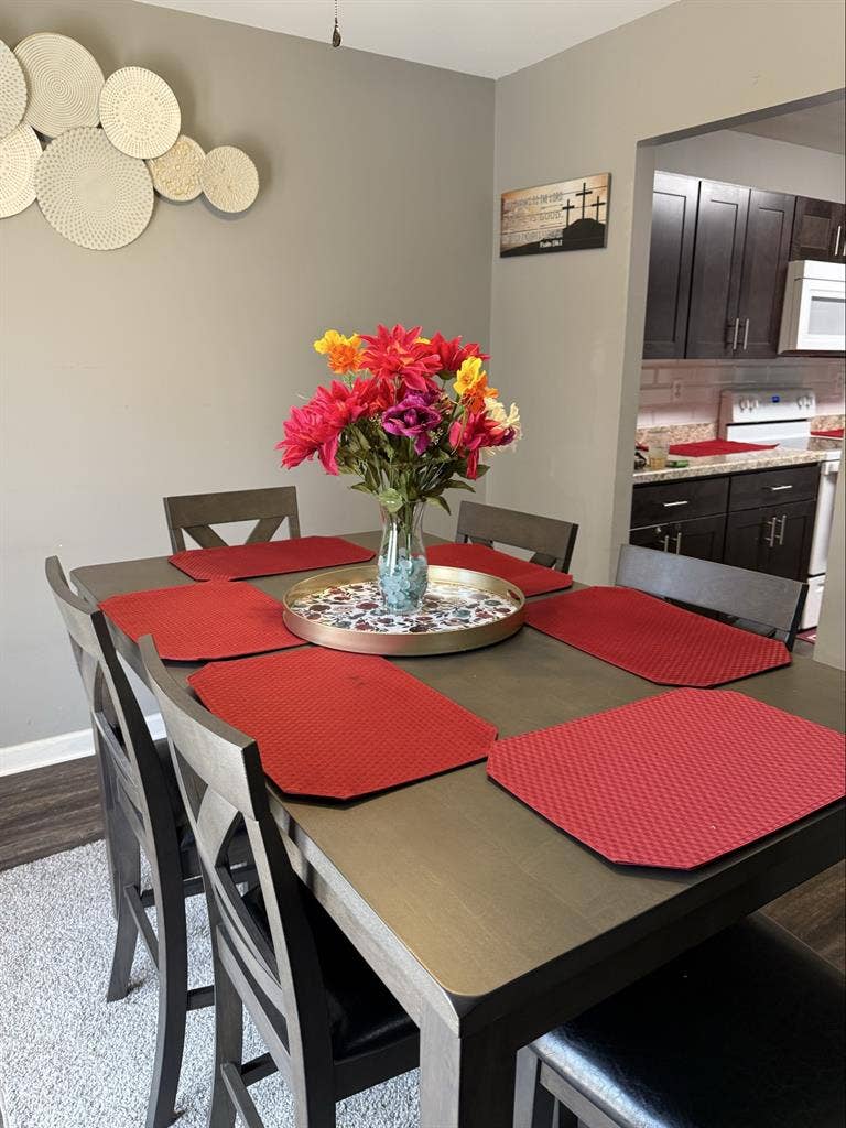 Sharable house rooms for rent