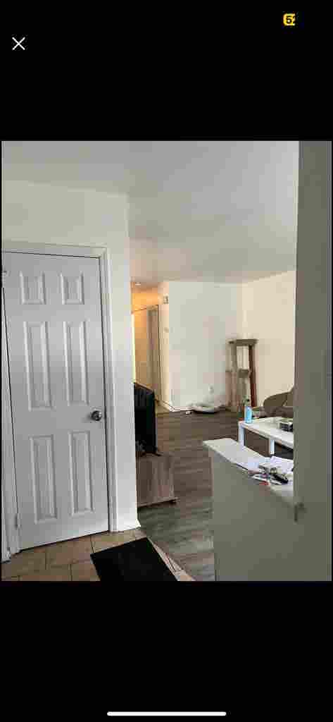 Room pleas text me at