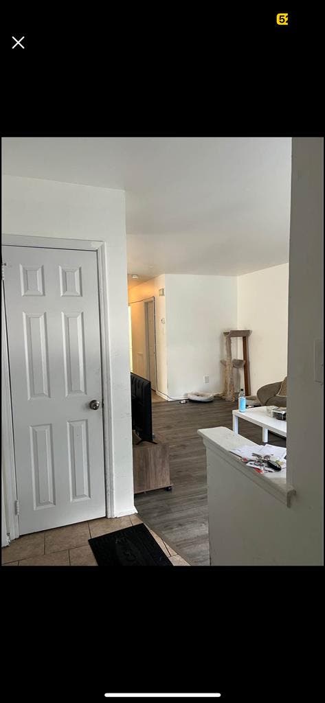Room pleas text me at