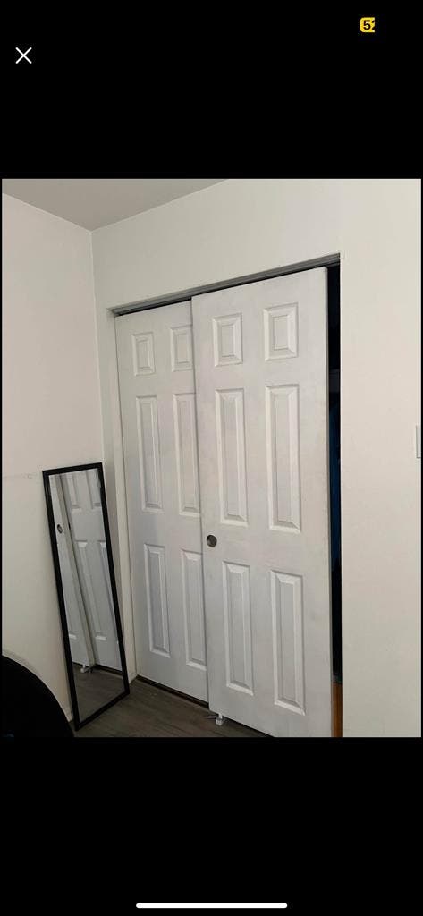 Room pleas text me at