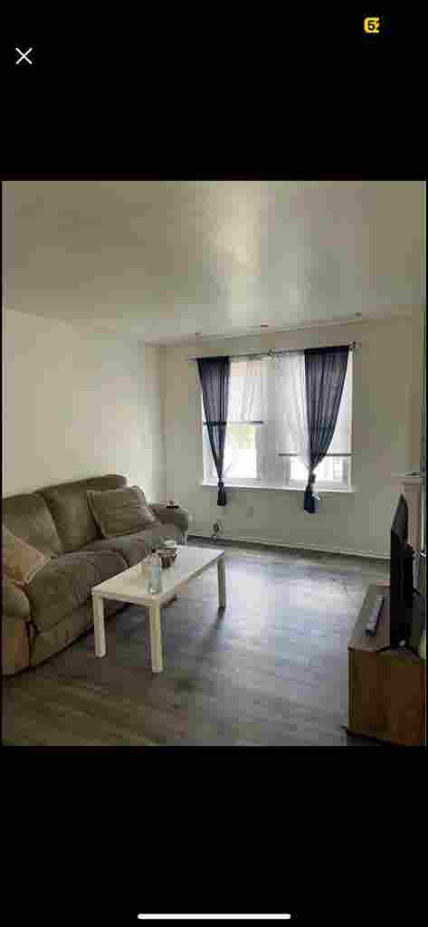 Room pleas text me at