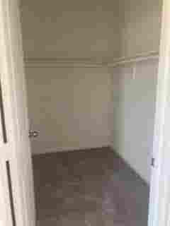 Looking for roomates in 77049
