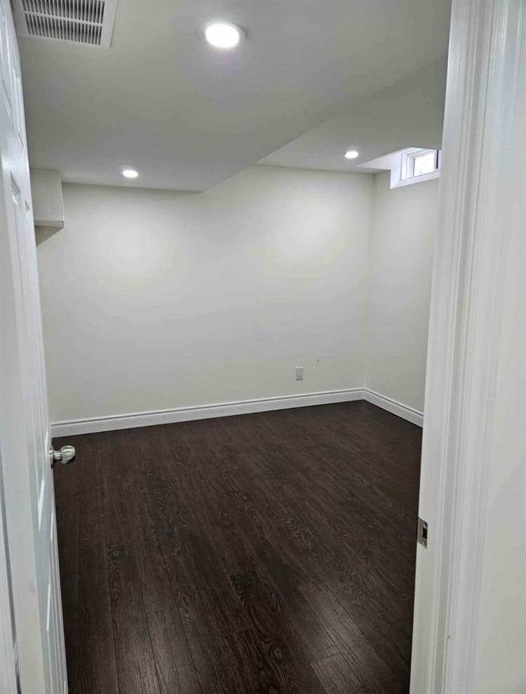 Legal Basement for rent with 2 park