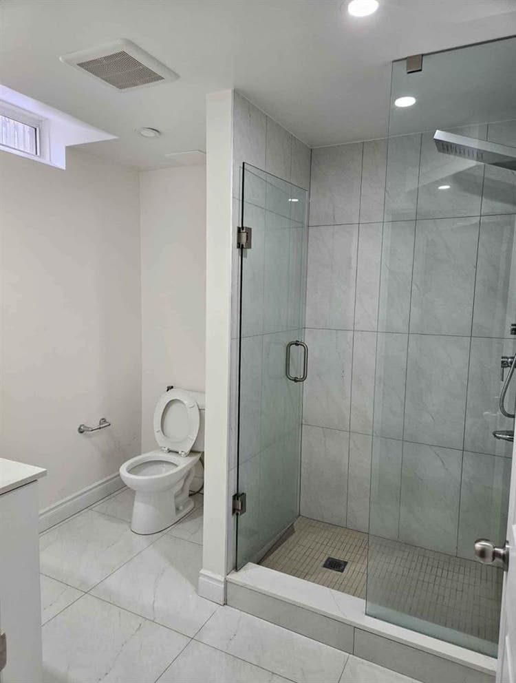 Legal Basement for rent with 2 park