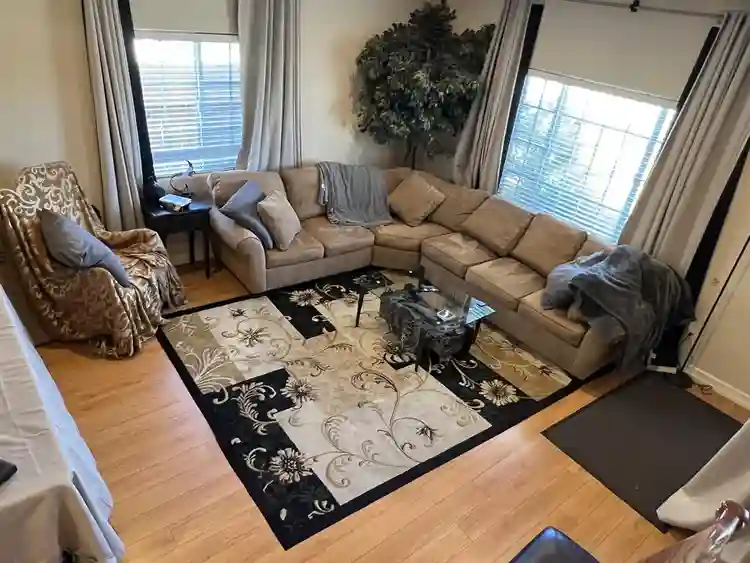 Big room & private bath