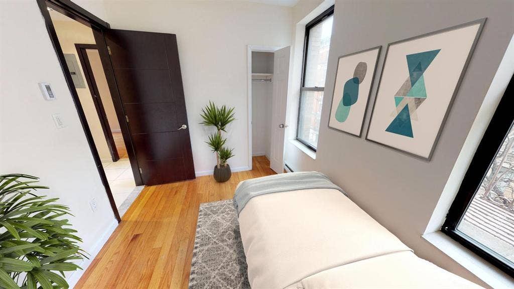 1 BR in New York