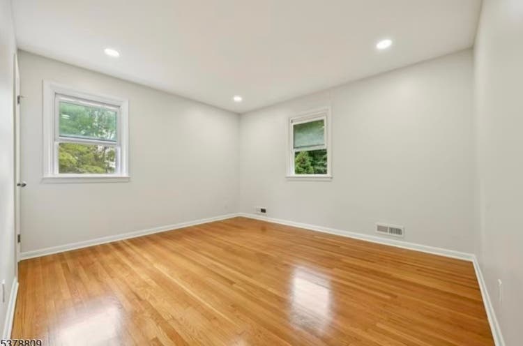 Rent a room or entire place