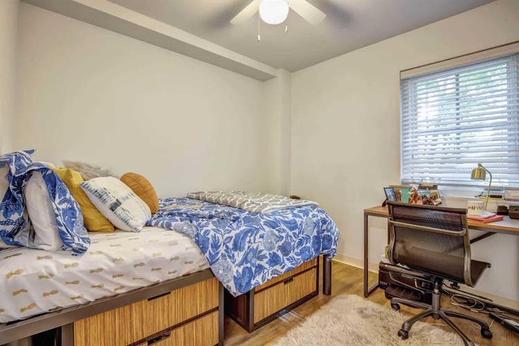 ROOM SUBLEASE VANDY DOWNTOWN