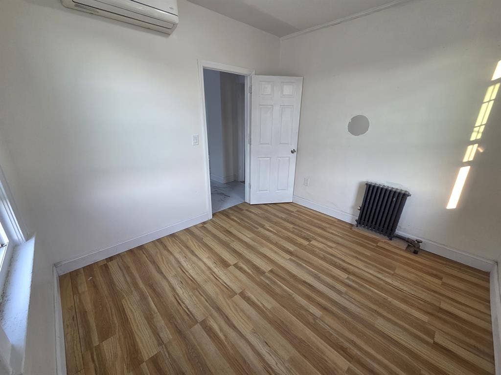 1 mid-size bedroom in a 3 bd apt