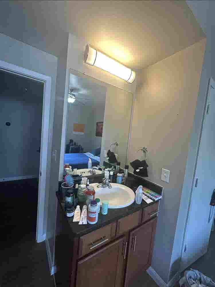 Room available for Jan - May