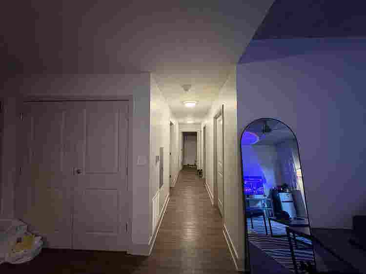 SUBLEASE  BATHROOM