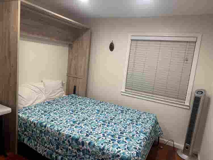 Furnished room + Kitchenette