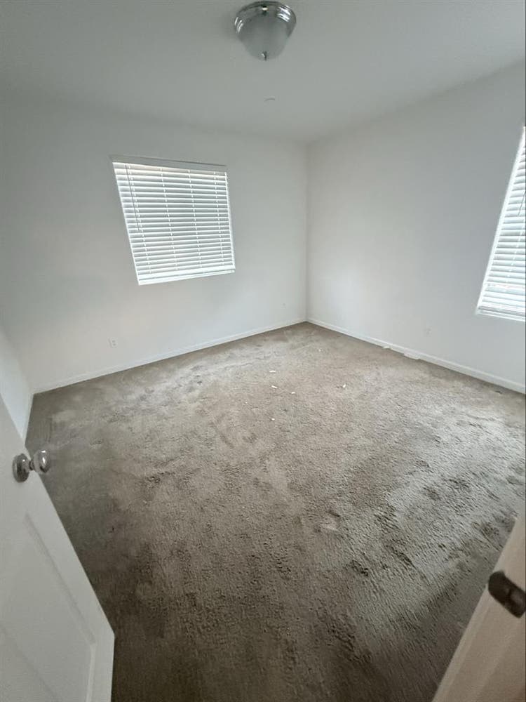 located in Clovis , really quiet