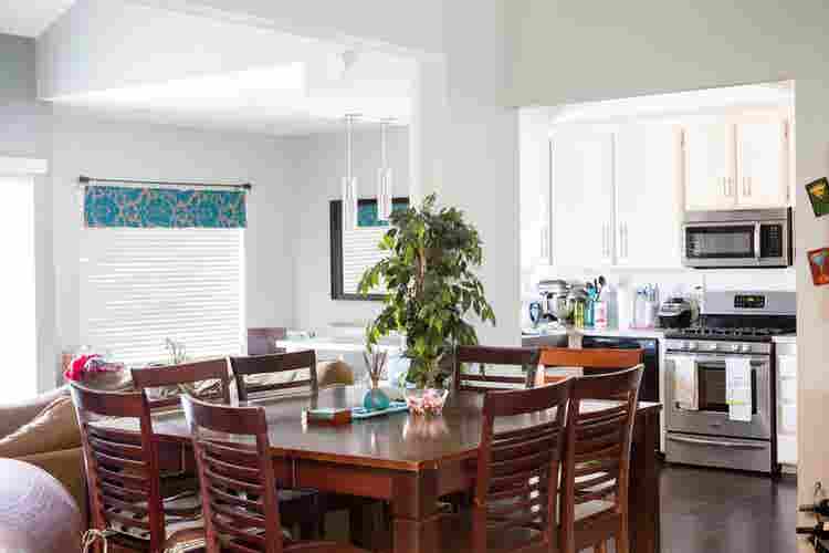 Large private room -Furnished VISTA