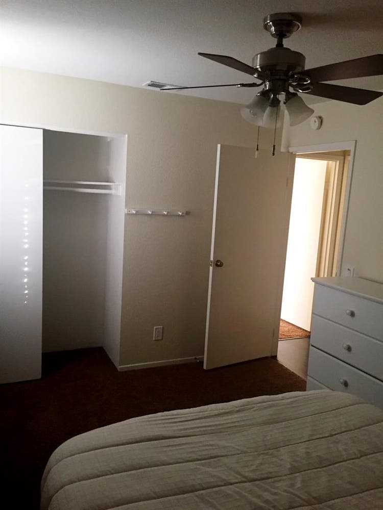 Large private room -Furnished VISTA