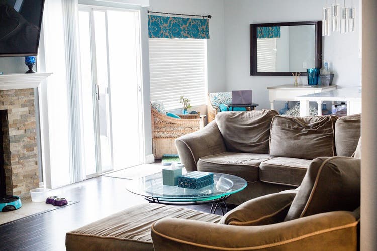 Large private room -Furnished VISTA