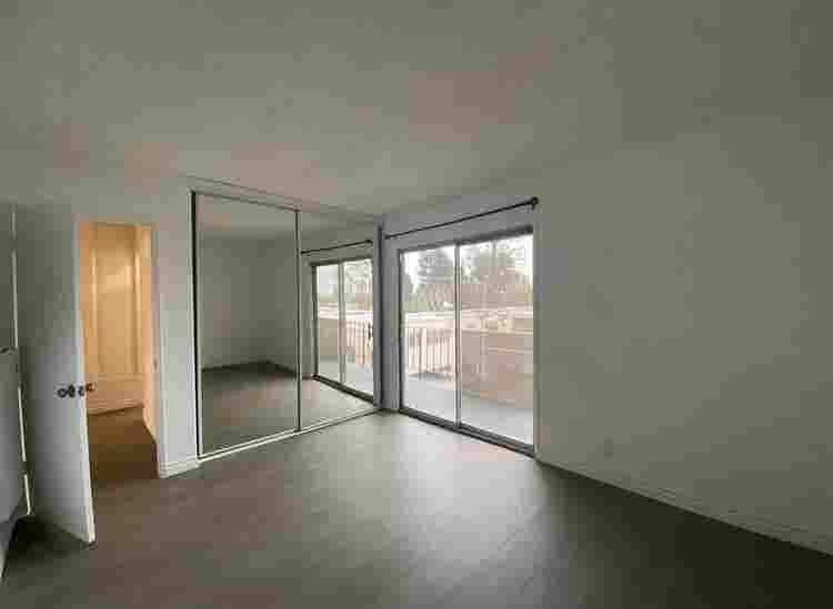SPACIOUS 2 BEDROOM FOR FAMILY