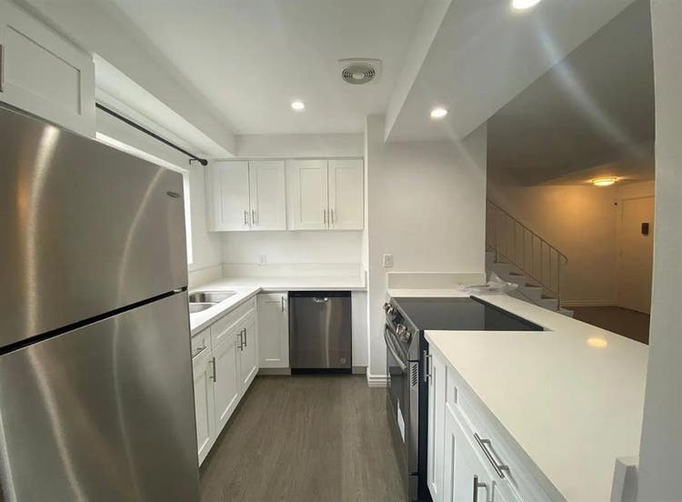 SPACIOUS 2 BEDROOM FOR FAMILY