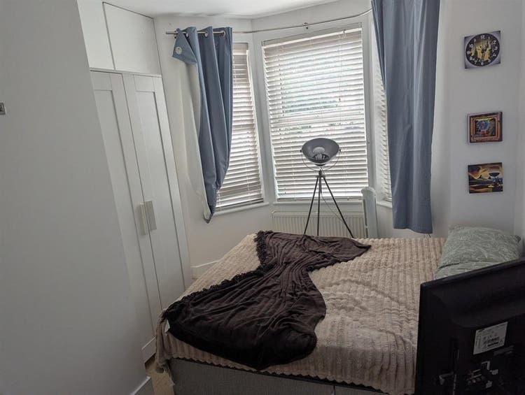 Double bed and optional sofa bed