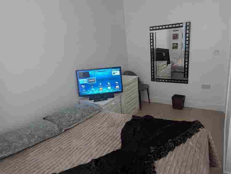 Double bed and optional sofa bed